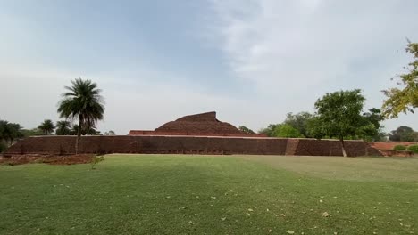 Teil-Der-Ruinen-Von-Nalanda,-Ausgrabungsstätte-Nalanda,-Indien