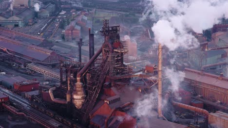 Air-Pollution-From-Industrial-Plants.-Large-Plant