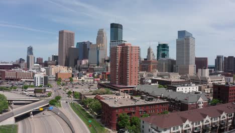Rising-aerial-shot-of-downtown-Minneapolis,-Minnesota.-4K