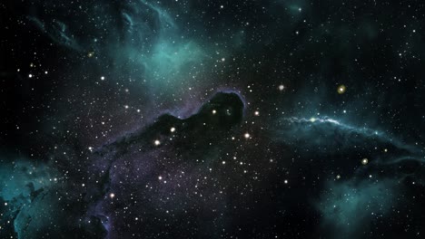 La-Nebulosa-Del-águila-En-El-Espacio-Exterior-Repleto-De-Estrellas