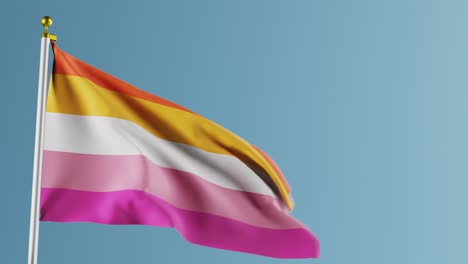 Video-Der-Schwenkenden-Lesbischen-Pride-Flagge-Vor-Blauem-Hintergrund