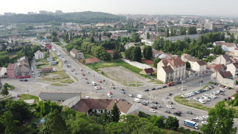 Timelapse-of-busy-car-traffic-on-street-junction-in-Brno-city,-Czechia