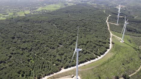 Drohnenbauer-Windpark,-Kraftwerk-Im-Hochland