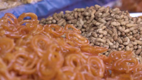 Jilapi-and-peanuts-are-being-sold-in-the-fair-premises