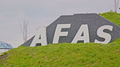 Pan-Fits-Großes-AFAS-Schild-In-Leusden,-Niederlande