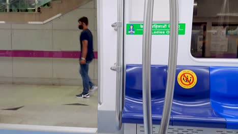 metro-vacant-seat-inside-view-at-evening-video-is-taken-at-new-delhi-metro-station-new-delhi-india-on-Apr-10-2022