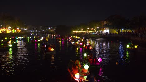 Beautiful-illuminations-in-Hoi-An-Vietnam-with-traditional-river-boats