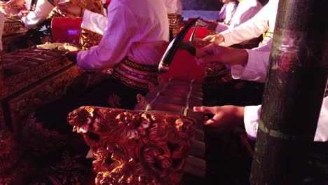 Musicians-Play-Gamelan-in-Bali-Indonesia-Rhythmic-Patterns-Simultaneously-Unison-in-Balinese-Temple-Ceremony