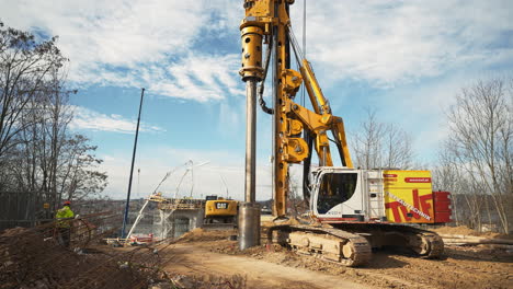 Hydraulic-heavy-duty-drilling-machine-working-at-construction-site