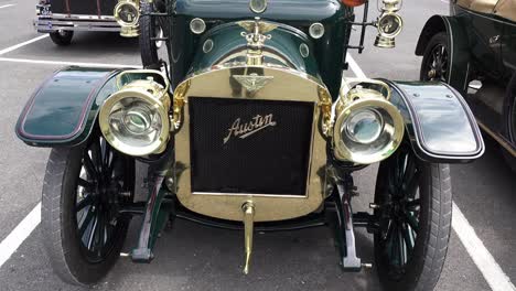Vintage-car-with-stunning-brasswork-at-The-Gordon-Bennett-Rally-Carlow-IrelandCarlow