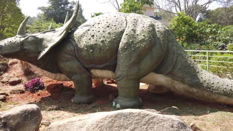 Themed-park-Dinosaur-Styracosaur,-Styracosaurus-albertensis-model-in-Bannerghatta-Zoological-park