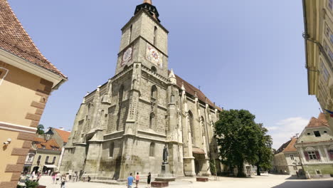 Iglesia-Negra,-Casco-Antiguo,-Brasov-Rumania