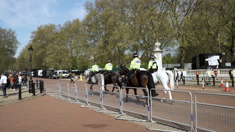 Slow-motion-of-mounted-police-preparing-for-the-King's-Coronation