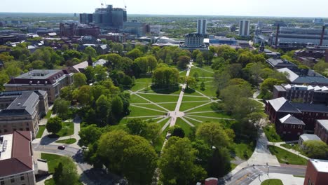 Ohio-State-University-Campus---Oval,-aerial-drone,-circling-the-oval