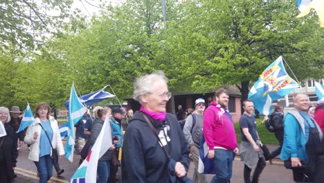 Scottish-activists-marching-for-Scottish-Independence-in-Glasgow-Green
