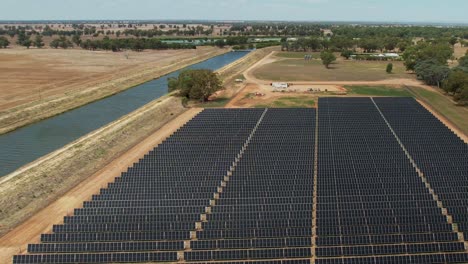 Mulwala,-New-South-Wales,-Australia---18-February-2023:-Aerial-reveal-of-the-solar-farm-built-by-ESCO-Pacific-in-Mulwala-New-South-Wales
