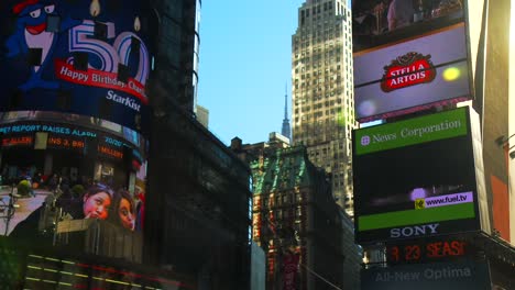 Daytime-time-lapse-view-of-Times-Square-in-New-York-City