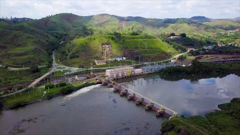 Aerial-tracking-shot-of-Santa-Cecília-Dam-and-hydroelectric-power-plant,-Brazil