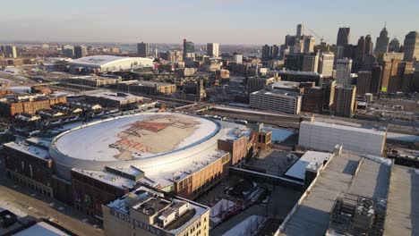 Little-Caesars-basketball-arena-in-downtown-Detroit,-Michigan,-USA