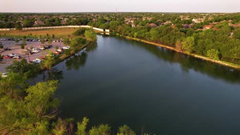 Aerial-footage-of-pond-at-Buc-ee's-in-Denton-Texas