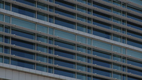 Central-Islip-New-York-Federal-Courthouse-Exterior-Close-Up-Of-Windows-Panning