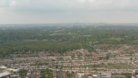 Aerial-slider-shot-over-Richmond-park-looking-towards-Central-London-skyline