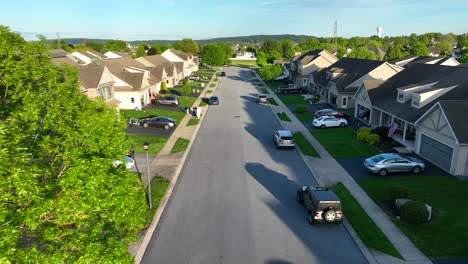 Suburban-housing-in-America