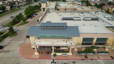 Aerial-footage-of-the-Whole-Food-store-in-Highland-Village-Texas-located-at-4041-Waller-Crk,-Highland-Village,-TX-75077
