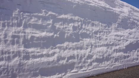 Panning-Establishing-Shot-of-Tateyama-Snow-Wall