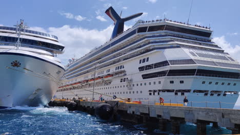 Luxury-cruise-ship-Carnival-docking-and-approaching-pier-in-Mexico-time-lapse-video-in-4K-|-Carnival-cruise-ship-Valor-docking-on-port-Cinematic-video-time-lapse
