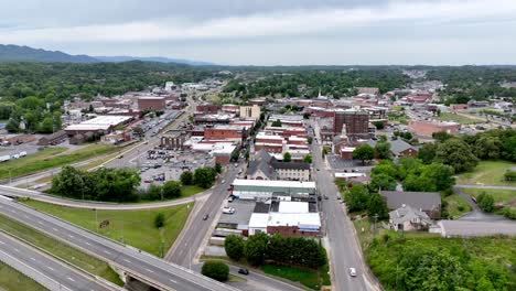 Johnson-City-Tennessee-aerial-over-traffic-fast-push-into-city