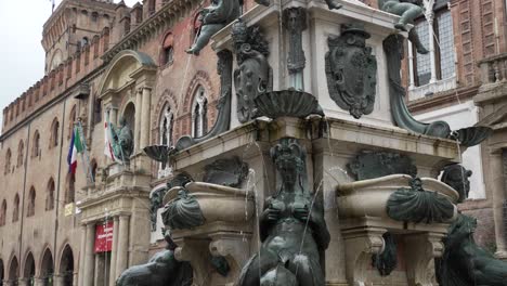 Close-Up-View-Of-Fountain-of-Neptune,-Bologna