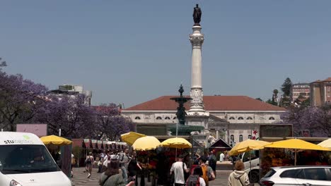 Panning-wide-shot-of-famous-Praça-de-D
