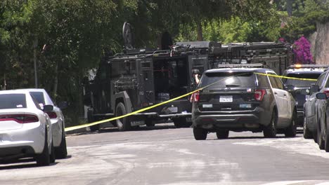 swat-trucks-on-scene-
