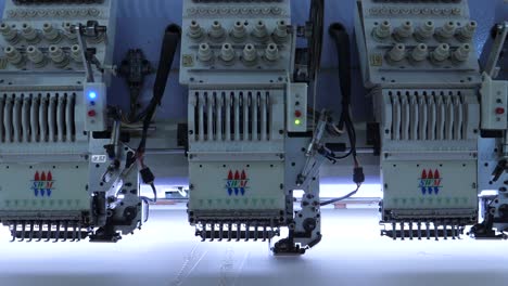 Automatic-Fabric-Stitching-Machines-At-Garment-Factory-In-Karachi