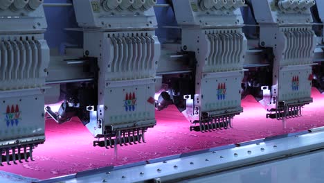 Automatic-Fabric-Stitching-At-Garment-Factory-In-Karachi
