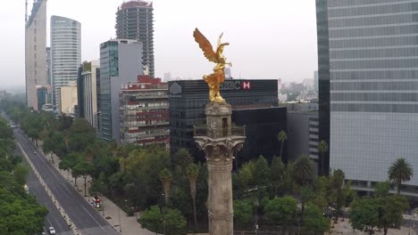 Vista-Aérea-Del-Monumento-Mexicano-ángel-De-La-Independencia.