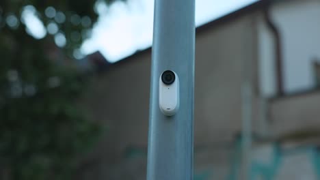 Insta360-Go-3-Attached-To-Pole-Outside