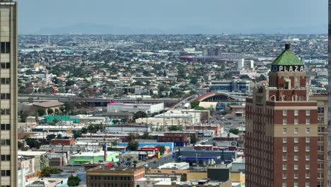 Mexican-border-along-El-Paso,-Texas-as-seen-from-drone-downtown