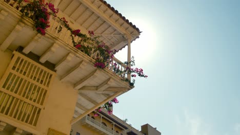 Sunburst-über-Dem-Balkon-Der-Cartagena-Wohnung