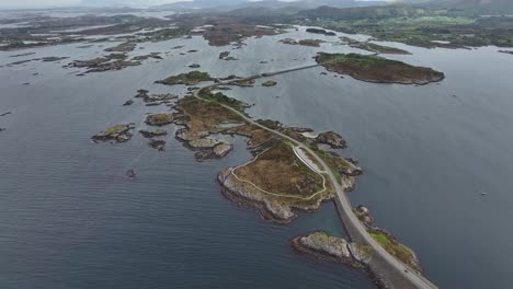Atlantic-Ocean-Road-crossing-several-islands-towards-Kristiansund