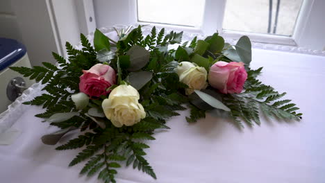 Stockvideomaterial-Zu-Blumen-Bei-Einer-Hochzeit
