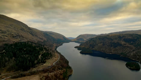 Witness-the-breathtaking-beauty-of-the-Cumbrian-countryside-in-a-stunning-video,-capturing-Thirlmere-Lake-and-the-mysterious-majesty-of-the-surrounding-mountains