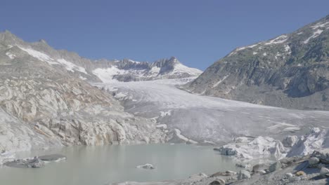Glaciar-Del-Ródano-En-Suiza