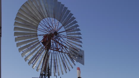 Größte-Alte-Historische-Windmühle-In-Australien