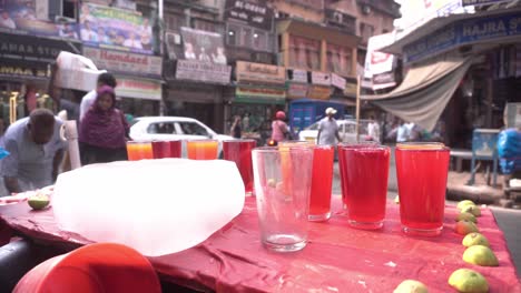 Such-sherbets-or-drinks-are-sold-on-the-streets-of-Calcutta-during-summer