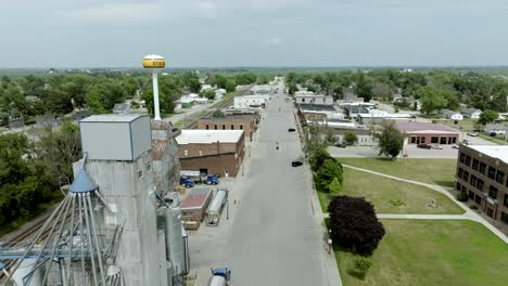 State-Center,-Iowa-downtown-with-drone-video-moving-in