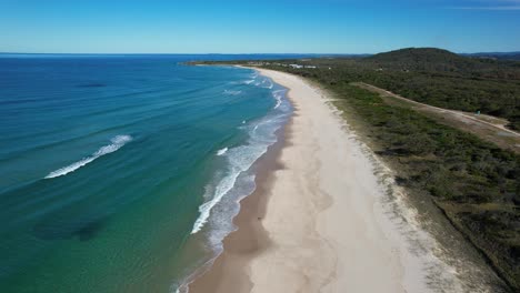 Beautiful-White-Sands-of-Maggies-Beach,-Cabarita,-Northern-Rivers,-Tweed-Shire,-Bogangar,-New-South-Wales,-Australia,-Aerial-Drone-Shot