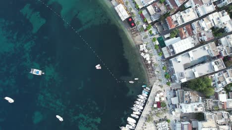 Top-Down-Drone-shot-of-Bodrum-town-on-the-Turkish-Riviera
