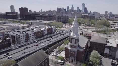 Drone-Footage-of-Bustling-Philadelphia-Highway-and-St